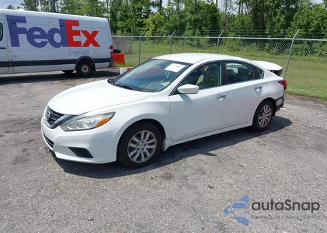 2016 Nissan Altima 2.5 S z USA, uszkodzony, nr VIN 1N4AL3AP6GN321505